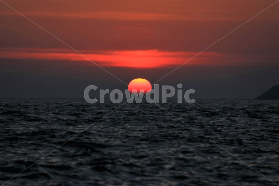 light,sun,sunset,sea,하늘,일몰,황혼,붉은하늘,redsky,새벽,nature,자연,sky,dawn,자연,풍경,nature,landscape