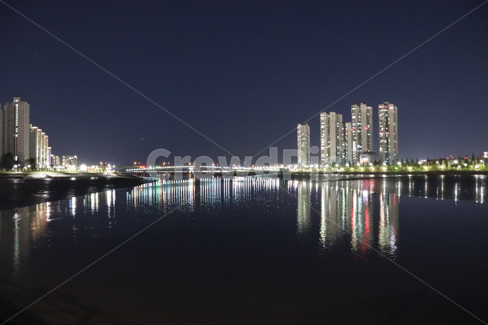 야경,빛반사,조명,아파트,바다,야경,밤,풍경,nightscape,night,landscape,도시,city,한국도시풍경,한국도시경관,korea cityscape,water,물