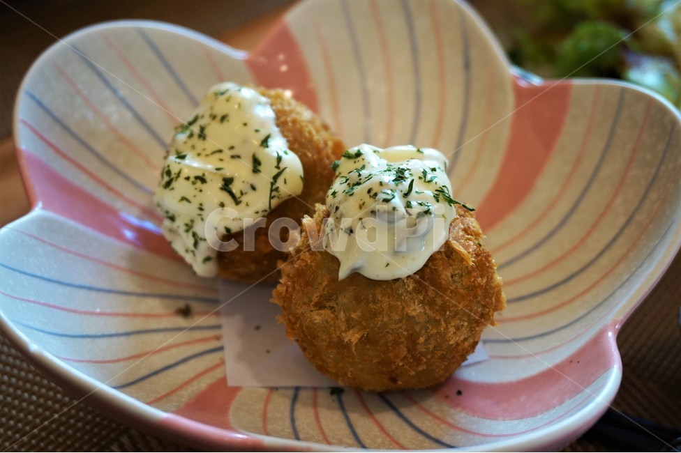 고로케,감자,튀김,식재료,요리,cook,food,meal,dishes,bread,dessert,간식,후식,디저트,원형,동그라미,음식,감자고로케,고구마고로케,바삭바삭,술안주,안주,음식,식재료,요리,food,cook,meal,dishes,food reserves,디저트,간식,후식,dessert,snack