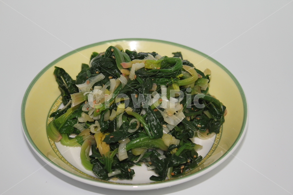 시금치,시금치나물,나물,레시피,요리,반찬,저녁식사,음식,식재료,요리,food,cook,meal,dishes,food reserves,한식,한국음식,한국요리,korean food,korean dishes,korean meal,korean cook