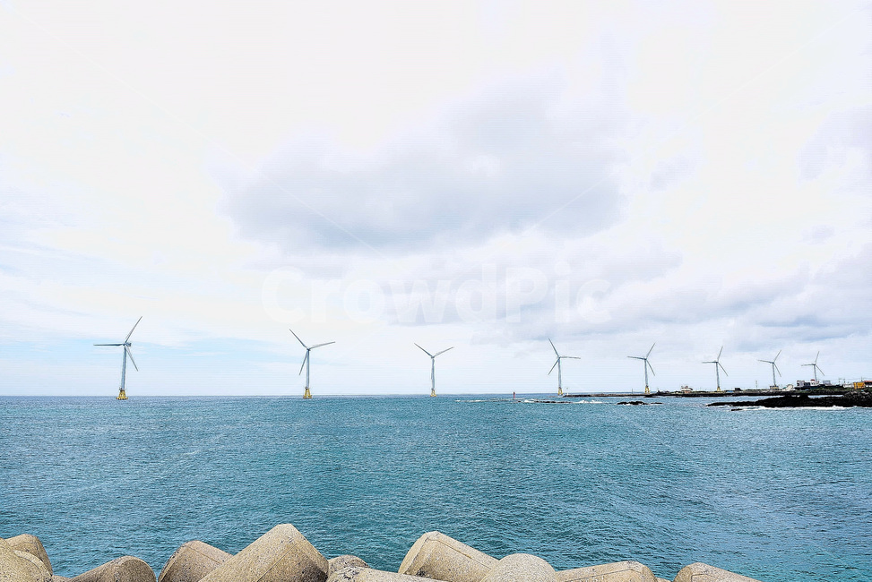 제주도,섬마을,해안마을,풍경,바다,풍력,발전소,방파제,구름,해안도로,산업,industry,industrial,에너지산업,energy industry,engine,엔진,motor,모터,machine,기계