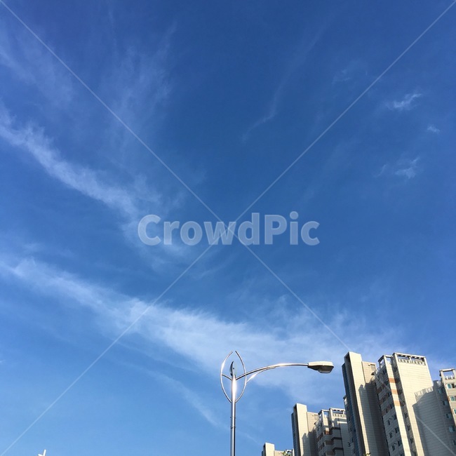 하늘,구름,맑은하늘,푸른하늘,파란색,파랑