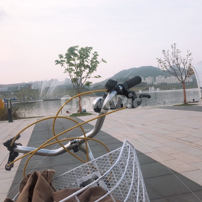 자전거,공원,여유,휴식,산책