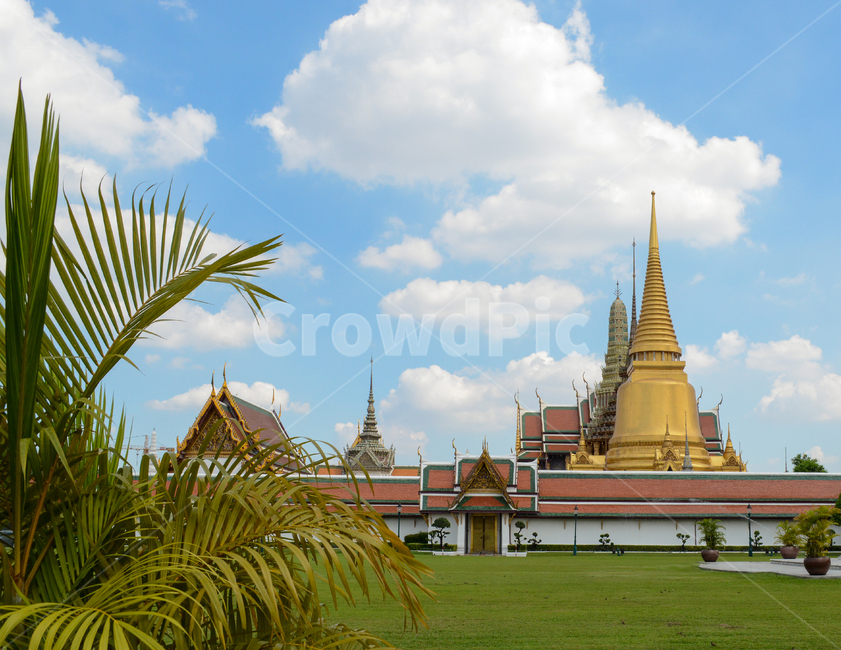 방콕,왕궁,동남아,태국,bangkok,thailand,palace,관광지,풍경,하늘,구름,temple,유적지,관광명소,여행지,방콕왕궁,문화재,동남아시아,해외,궁전,랜드마크,landmark,tourist attraction,해외,외국,세계,foreign,oversea,world,세계랜드마크,해외랜드마크,외국랜드마크,world landmark,world tourist attraction,건축물,건물외관,exterior,building,structure,architecture,construction,건물,grass,잔디,plant,식물