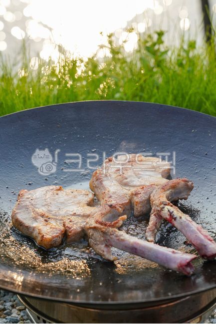 meat quality,nutrient,butchery,raw meat,food,BBQ,animal husbandry,protein,meat,grocery,calorie,ingredients,special part,Camping,tomahawk