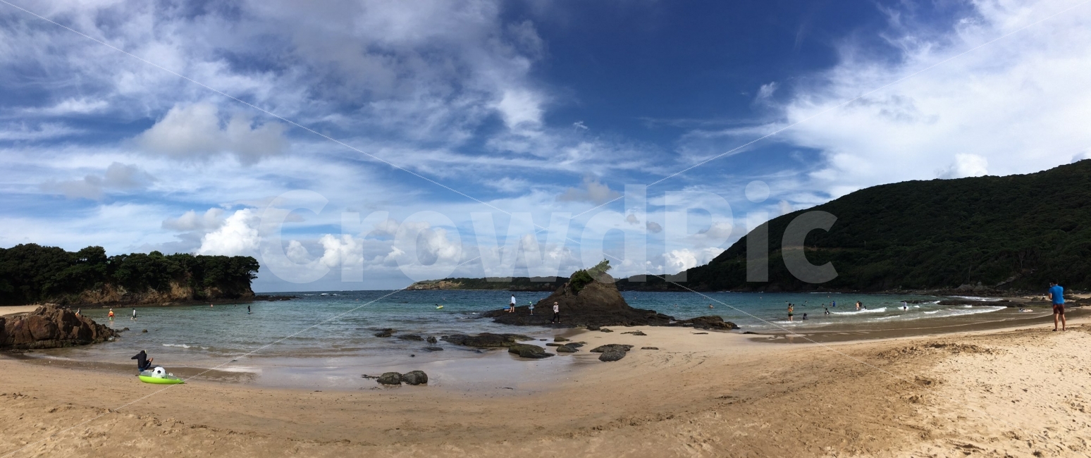 바다,미우다,대마도,미우다해변,여행,자연,풍경,nature,landscape,해변,바다,beach,sea,여행,휴가,traveling,vacation,trip,사람,인물,인간,human,person,outdoors,옥외,land,땅,water,물,shoreline,해안선,ocean,대양,coast,연안,promontory,곶