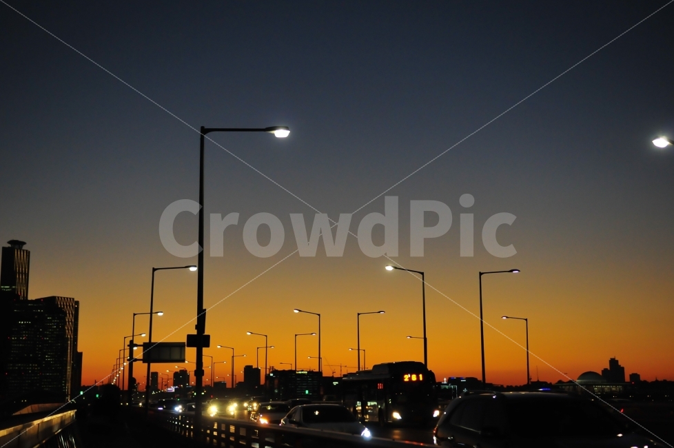 노을,마포대교,생명의다리,가로등,하늘,도시,풍경,city,landscape,교통,교통수단,traffic,transportation,야경,밤,nightscape,night