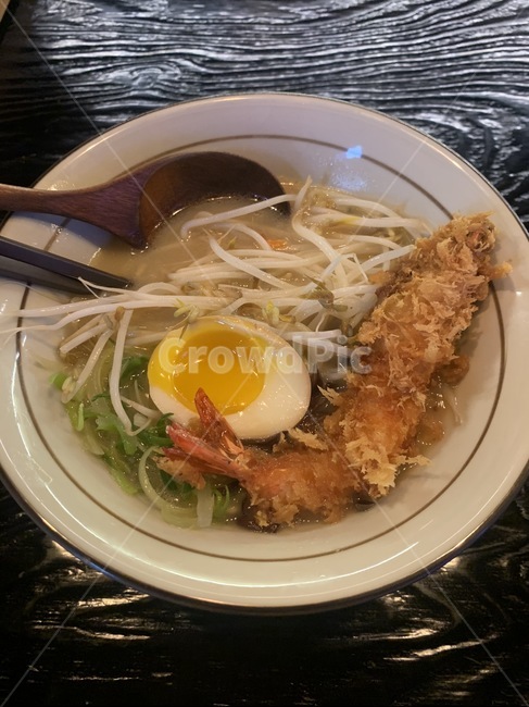 음식,food,라멘,새우튀김,반숙,돈코츠라멘,맛집