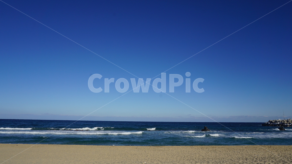 바다,파도,모래사장,푸른,하늘,자연,풍경,nature,landscape,해변,바다,beach,sea,ocean,대양,water,물,outdoors,옥외,shoreline,해안선