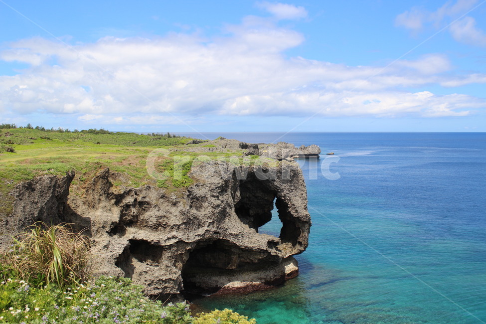 일본,만좌모,자연,하늘,바다,바다배경,japan,sea,sky,background,자연,풍경,nature,landscape,해외,외국,세계,foreign,oversea,world,세계자연풍경,해외자연풍경,외국자연풍경,world nature landscape,water,물,shoreline,해안선,ocean,대양,outdoors,옥외,cave,동굴,cove,후미,coast,연안