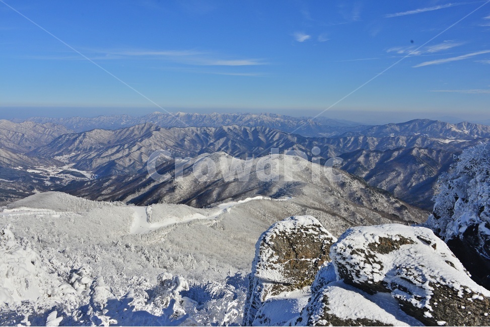 glacier,빙하,ice,빙,snow,nature,자연,landscape,경치,outdoors,옥외,향적봉,scenery,풍경,mountain,산,경관,무주,덕유산,설천봉,상제루,덕유산설경,상고대,눈,겨울,계절,중봉,겨울,계절,winter,season,자연,풍경,nature,landscape