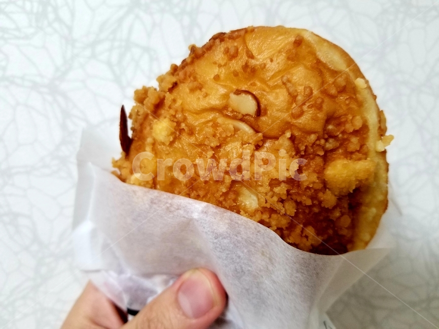 bread,빵,음식,food,sweets,소보로빵,간식,디저트,음식,식재료,요리,food,cook,meal,dishes,food reserves,빵,bread