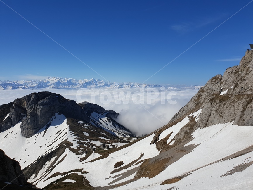 산정상,하늘,자연,눈,스위스,꼭대기,눈덮인산,유럽,sky,mountain,snow,nature,europe,switzerland,swiss,겨울,계절,winter,season,자연,풍경,nature,landscape,outdoors,옥외,산,mountain range,산맥