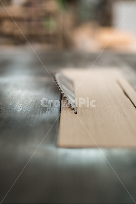 절단,목재,원목,목수,목공,위험,안전,톱날,기술,산업,industry,industrial,제조업,manufacturing business,manufacturing industry