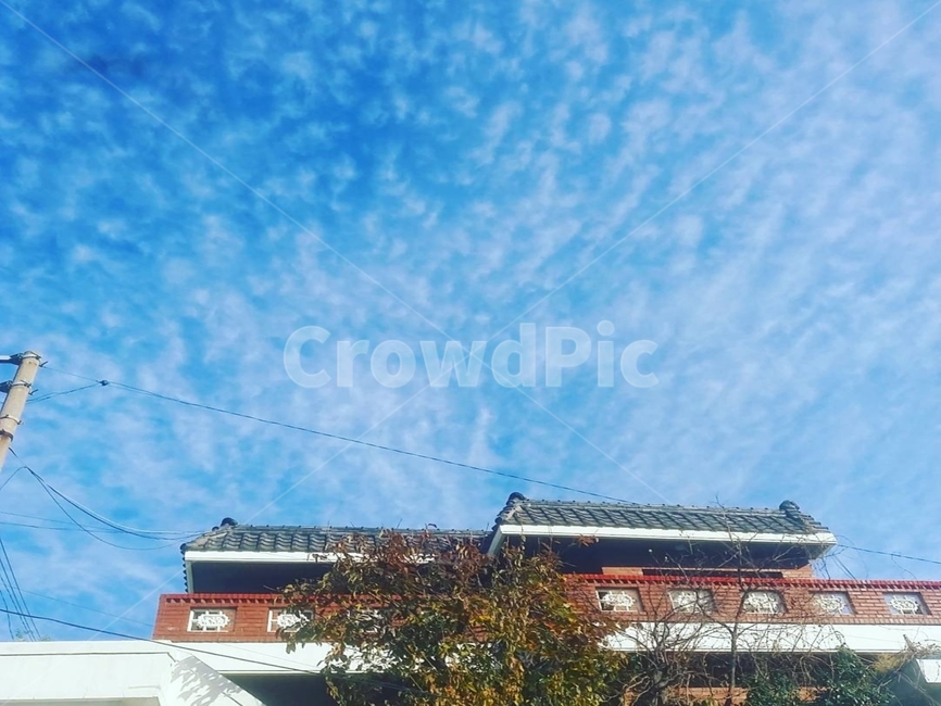 하늘,감성사진,빈티지,구름,지붕,집,색감,힐링,자연,계절,날씨,vintage,빈티지사진,sky,레트로