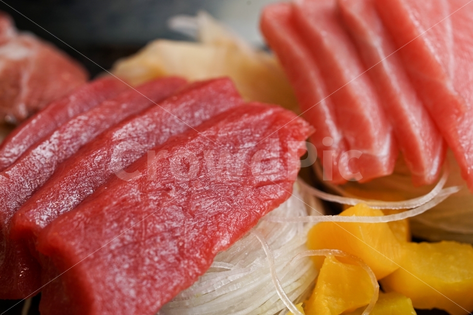 	참치,참치회,안주,음식,일식,먹방,횟감,소주안주,안주추천,안줏거리,먹거리,붉다,레드,빨강,싱싱,색감,음식,식재료,요리,food,cook,meal,dishes,food reserves,수산물,해산물,fishery products,seafood,일식,일본음식,일본요리,Japanese food,Japanese dishes,Japanese meal,Japanese cook