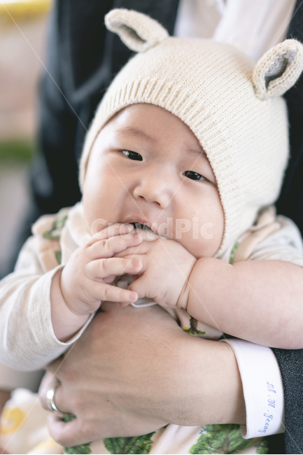 조카,아기,백일,모자,가족,사람,인물,인간,human,person,영유아,아기,애기,아이,infants,baby