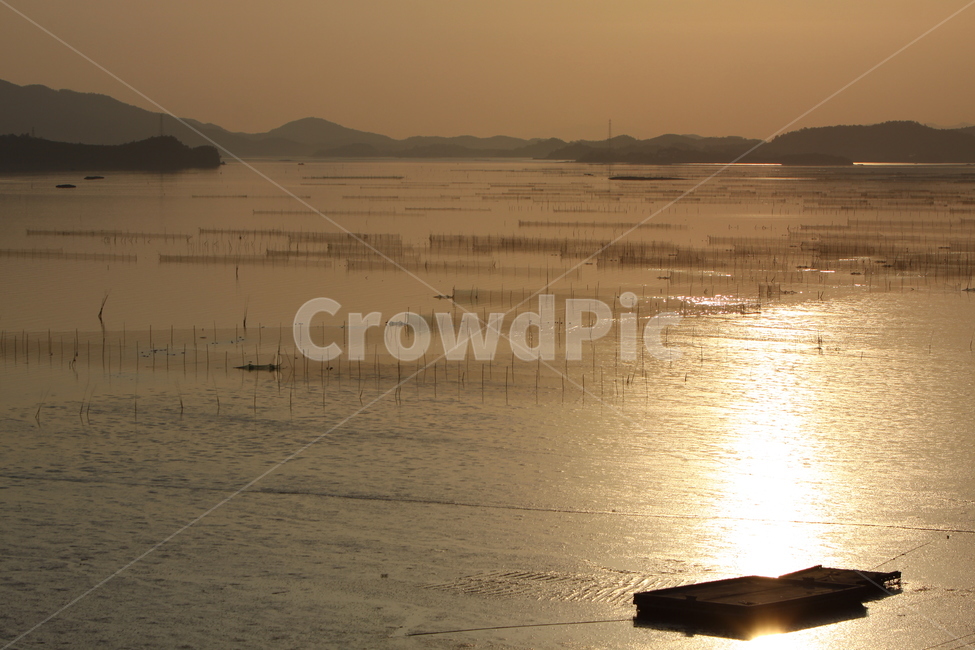 순천,화포해변,해넘이,노을,바다,빛살,보케,반영,정적,배,구름,자연,풍경,nature,landscape