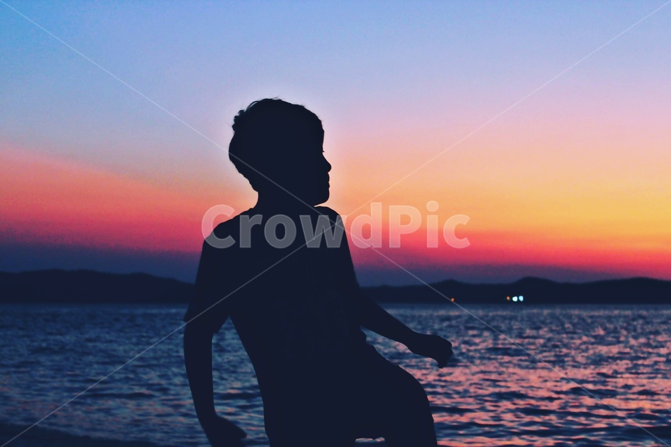 silhouette,실루엣,sunset,일몰,redsky,붉은하늘,sky,하늘,dusk,황혼,dawn,새벽,person,사람,human,인간,인물실루엣,사람실루엣,character silhouette,human silhouette