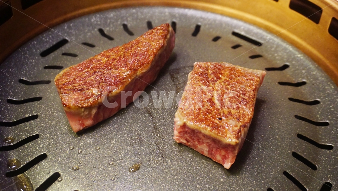숙성등심,숙성고기,소고기,등심,불판,소,음식,식재료,요리,food,cook,meal,dishes,food reserves,육류,고기,meat