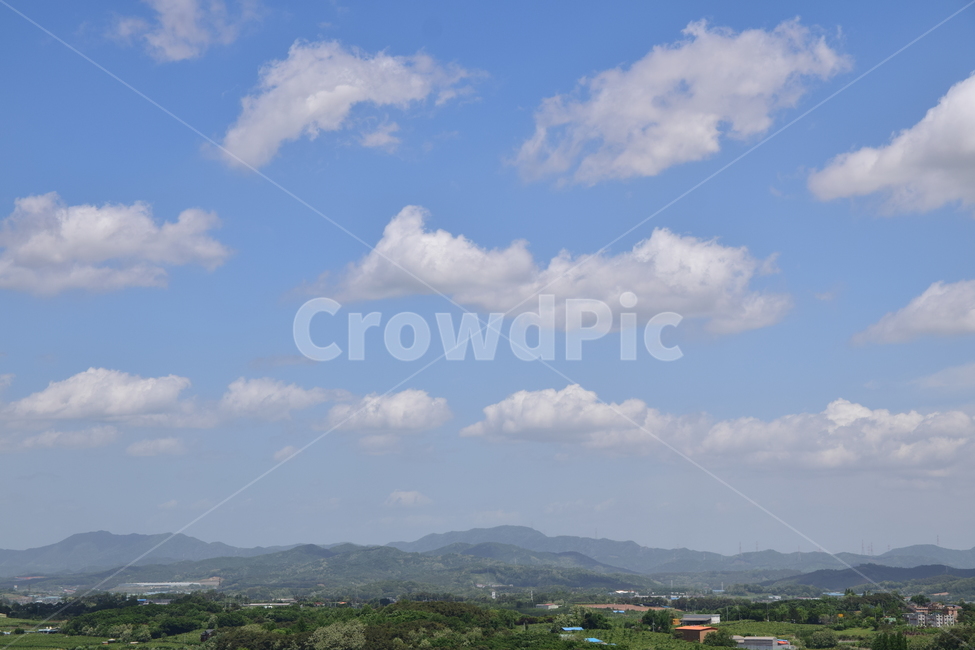 구름,하늘,파란하늘,산,뭉게구름,풍경,푸른하늘,힌구름,sky,cloud,mountain,blue,white,landscape,먼산,맑은하늘,농촌풍경,자연풍경