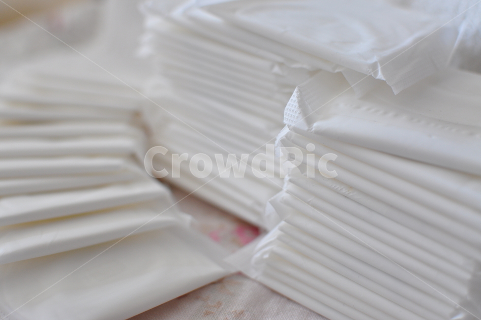 생리대,여성용품,여성청결대,팬티라이너,여성생리대