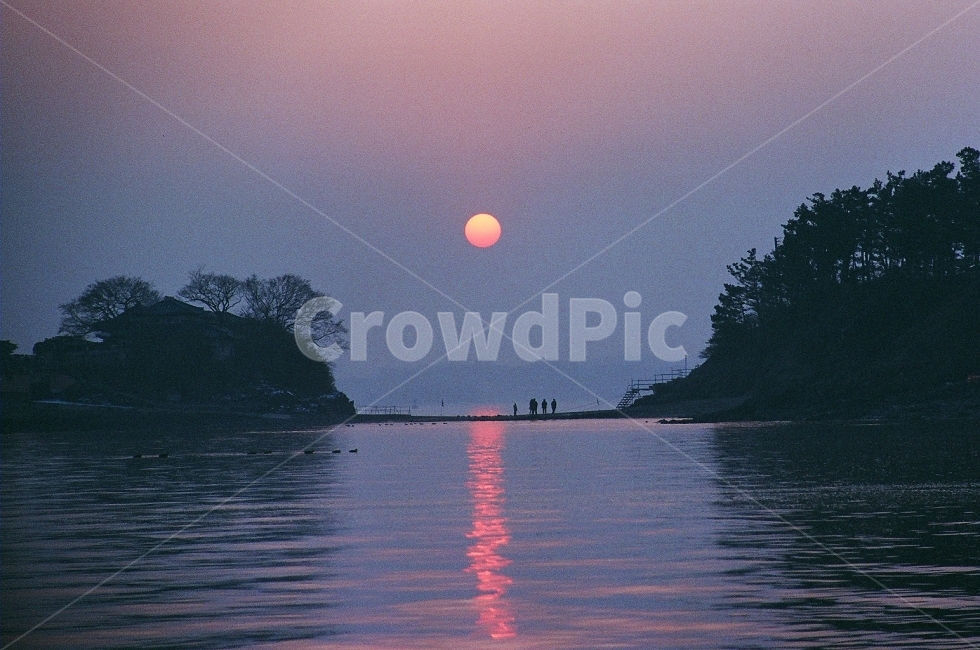 필름사진,풍경사진,간월암,여행,낙조,필름,풍경,여행사진,일몰,sunset,film,filmphotography,landscape,travel,자연,풍경,nature,landscape,색깔,색상,색채,색감,color sense,color sensitivity,feeling of color,outdoors,옥외
