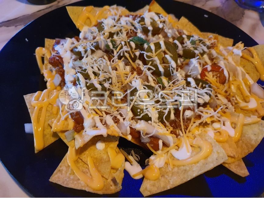 멕시코음식,화이타,식사,나초,돼지고기,새우,샤워크림,소스,또띠아,치즈크림