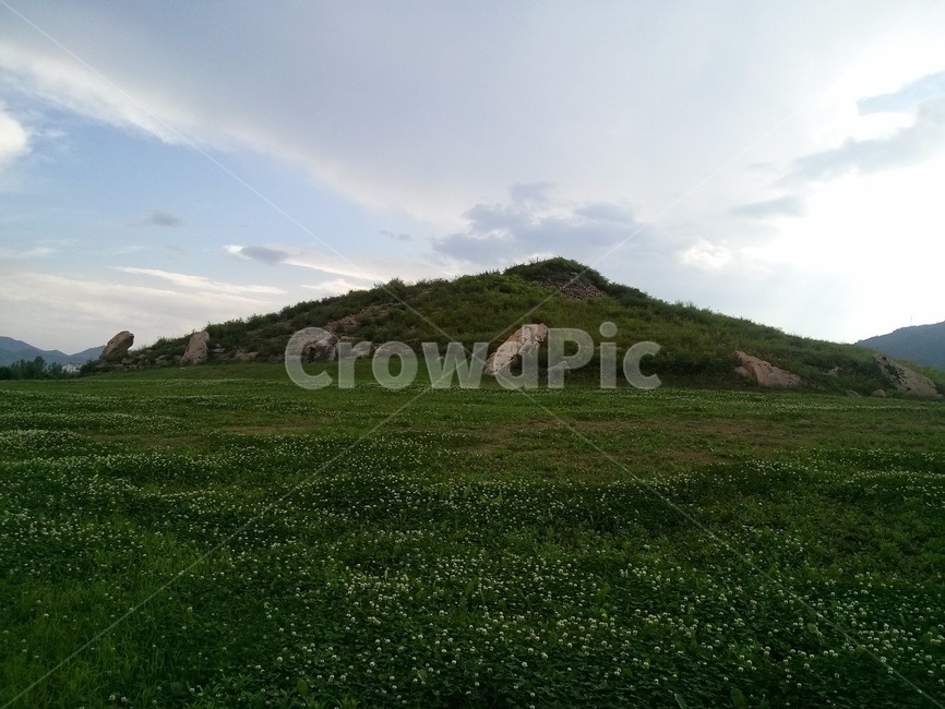 grassland,목초지,outdoors,옥외,field,들,nature,자연,장군총,janggunchong