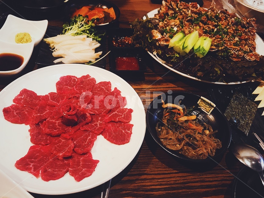 소고기,육사시미,꼬막,음식,food,안주