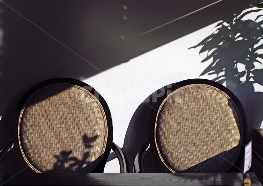 빈의자,그림자,소소한일상,햇살,기다림,오후,인테리어,실내디자인,interior design