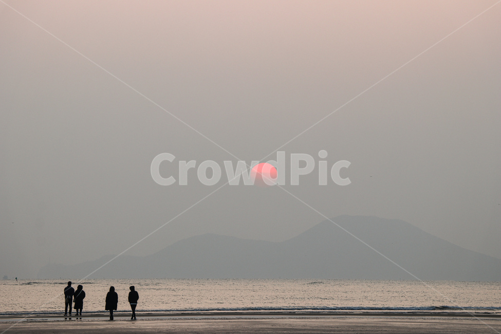 노을,일몰,바다,자연,nature,인간,human,사람,person,outdoors,옥외