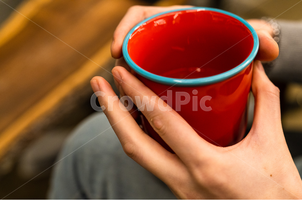 cup,인간,person,컵,coffeecup,사람,커피컵,human,사물,물건,오브젝트,thing,object,matter