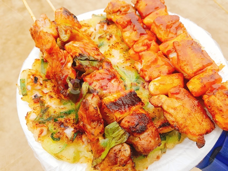 닭꼬치,파닭,떡닭,해물부추전,부침개,음식,식재료,요리,food,cook,meal,dishes,food reserves,육류,고기,meat