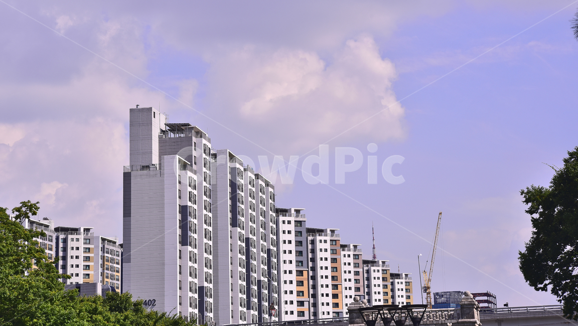 아파트촌,building,건물,town,도시,urban,highrise,고층건물,city,시티,apartmentbuilding,아파트,부동산,건축물,고층빌딩,주거지역,하우스,집,배경,바탕,백그라운드