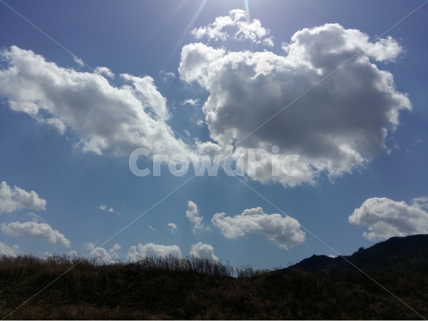 뭉게구름,봄,파랑하늘,햇빛,바람,낮,자연,풍경,nature,landscape,outdoors,옥외