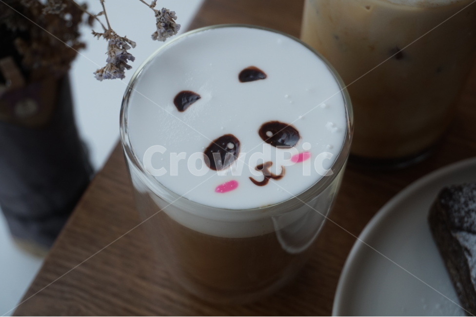라떼,라떼아트,팬더,커피,카페,일상,커피,카페,coffee,cafe