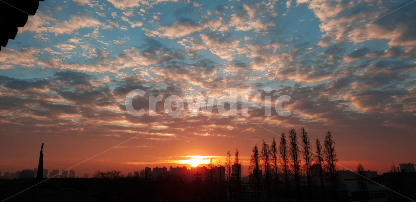 자연,햇빛,sunlight,황혼,sunset,일몰,dawn,새벽,sky,하늘,redsky,붉은하늘,구름