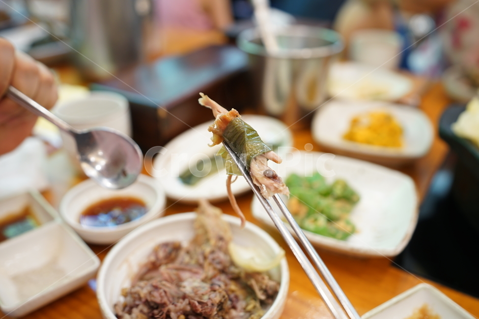 한식,국물,오리백숙,백숙,음식,식사,보양식,푸드,고기,안주,안주거리,먹방,food,음식,식재료,요리,food,cook,meal,dishes,food reserves,한식,한국음식,한국요리,korean food,korean dishes,korean meal,korean cook