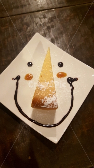 치즈케익,스마일,디저트,커피,부드러움,감정표현,기분,feeling,emotion,음식,식재료,요리,food,cook,meal,dishes,food reserves,빵,bread,디저트,간식,후식,dessert,snack