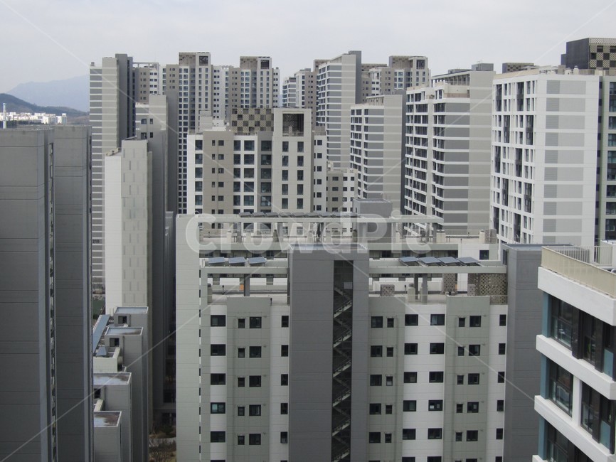 town,도시,city,시티,building,건물,highrise,고층건물,아파트,빌딩숲,고층아파트,apartmentbuilding