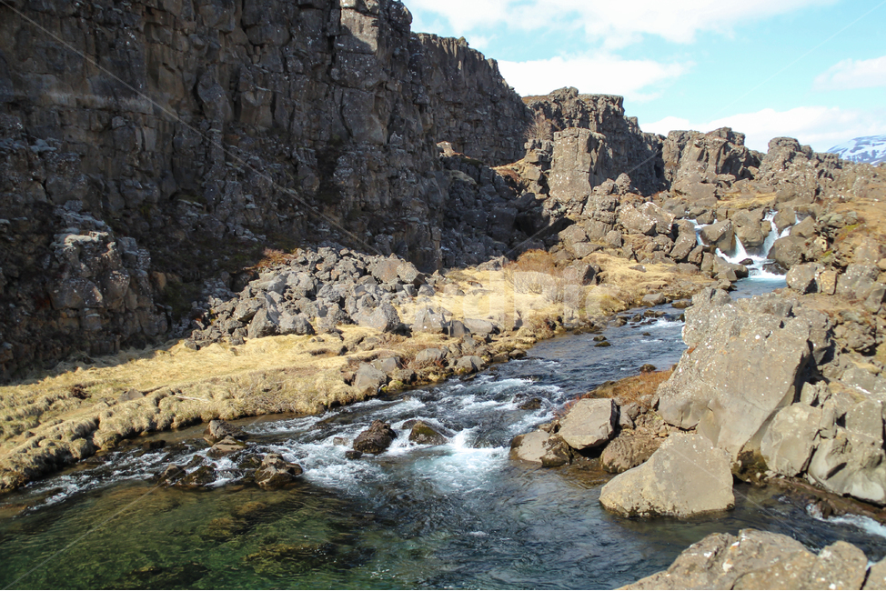 boundary,lipids,Thingvellier,Eurasian plate,geology,Iceland,scene,rock,beautiful,Thingvellir,sight,golden circle,River,continent of europe,North American version,europe,travel destination,snow mountain,bench,nature,earth science,Thingvellir National Park,
