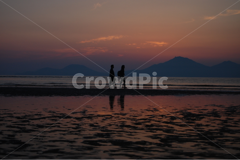 노을,석양,일몰,해질녘,sunset,바다,다대포해수욕장,연인,사랑,이별,풍경,부산,한국,sea,lover,love,landscape,busan,southkorea,반영,reflect,자연,풍경,nature,landscape,사람,인물,인간,human,person,연인,커플,사랑,lover,couple,인물실루엣,사람실루엣,character silhouette,human silhouette,outdoors,옥외,silhouette,실루엣,red sky,붉은 하늘,dusk,황혼,dawn,새벽,sky,하늘