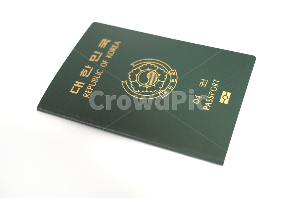 여권,한국여권,passport,한국,여행,휴가,물건,여행,휴가,traveling,vacation,trip,사물,물건,오브젝트,thing,object,matter,누끼,remove background