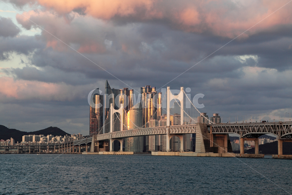 city,cloudy weather,clouds,skyline,scenery,building,sea,modern,Busan,Marine City,dark clouds,modern architecture,weather,cloudy sky,Korea,architecture,sky,highrise building,business,Gwangan Bridge,downtown,Haeundae,transportation,cloudy,background,suspens