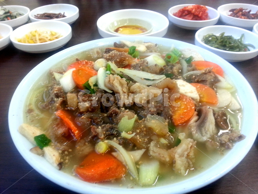스지수육,스지,소힘줄,소근육막,소고기요리