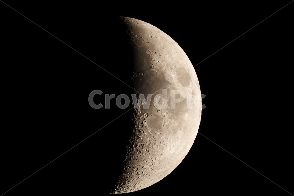 초승달,달,서울하늘,moon,밤하늘,야경,밤,풍경,nightscape,night,landscape,outdoors,옥외,astronomy,천문학,outer space,대기권 밖,universe,우주,nature,자연