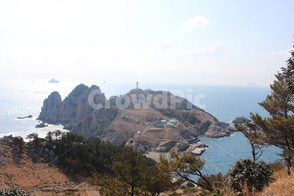 등대,바다,해변,섬,남해,통영,머물도,통영섬,자연,풍경,nature,landscape,promontory,곶,slope,경사,outdoors,옥외,land,땅