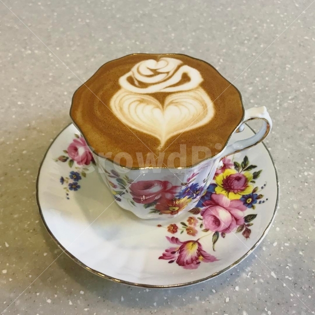 꽃,로즈,장미,라떼아트,라떼,플랫화이트,커피,카페,coffee,cafe