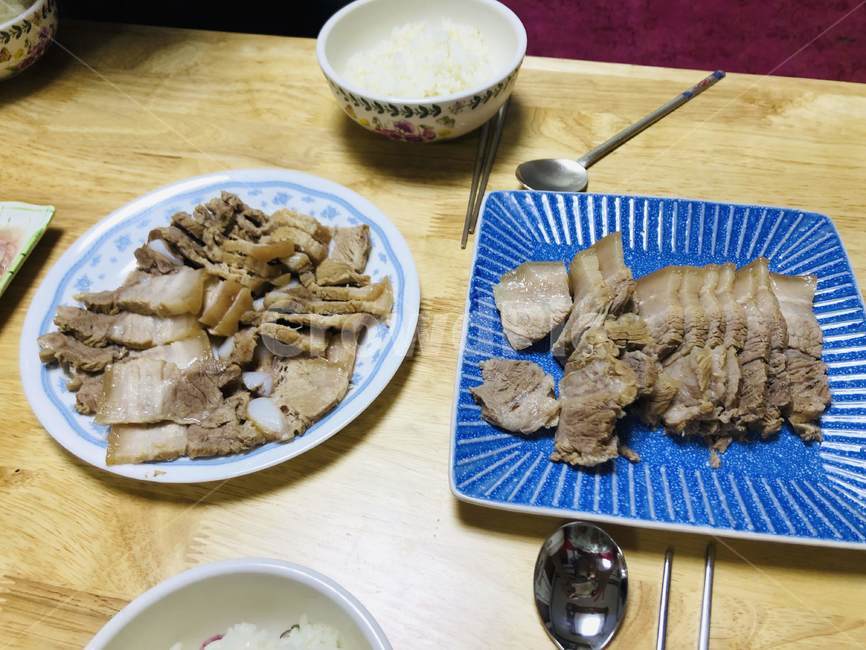 김장김치,김치,보쌈,굴보쌈,돼지고기,수육,김치보쌈,음식,식재료,요리,food,cook,meal,dishes,food reserves,육류,고기,meat,한식,한국음식,한국요리,korean food,korean dishes,korean meal,korean cook